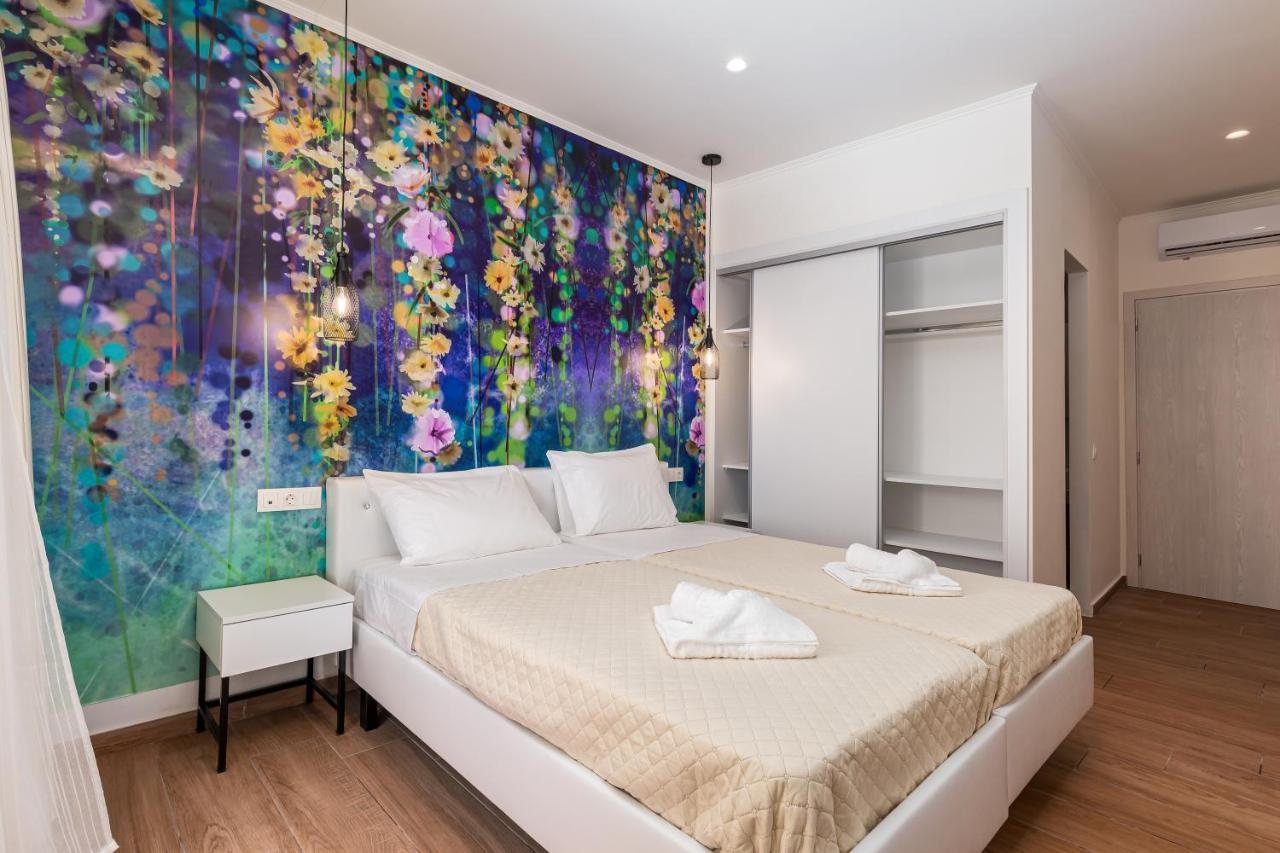 Aqua Luxury Suites By Estia Ρόδα Εξωτερικό φωτογραφία